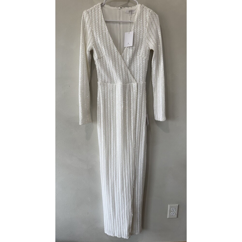 $104 Lulu's Lulus Women’s White Sequin Long Sleeve Maxi Dress Small S V Neck